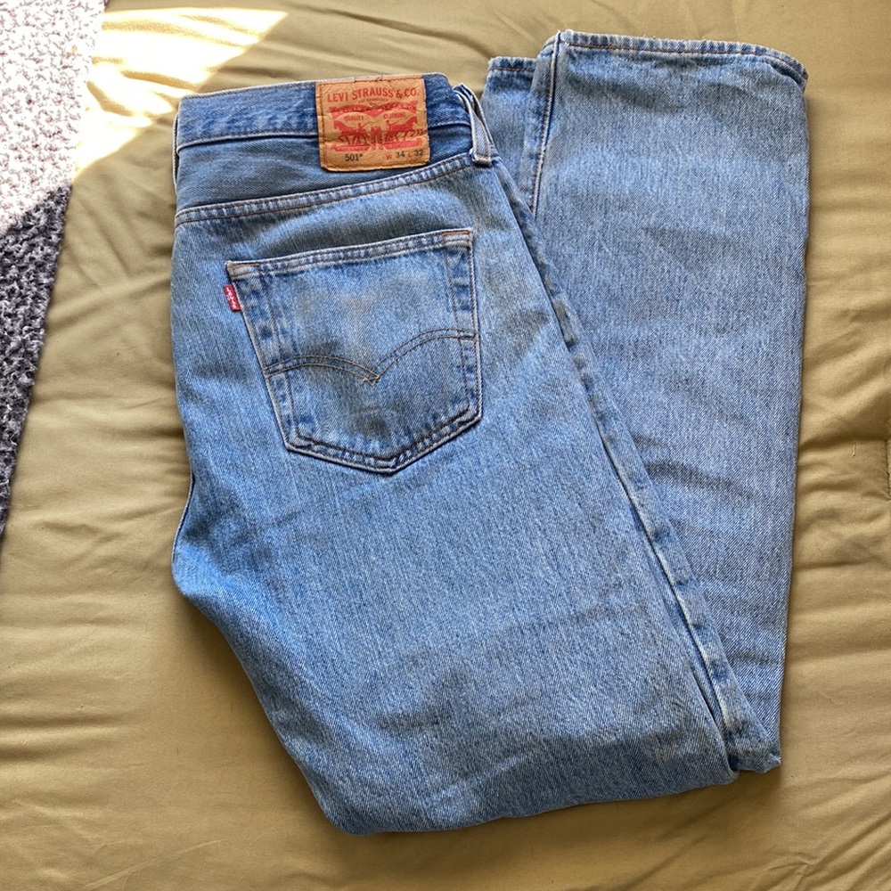 Vintage Levi 501 Light Wash Jeans